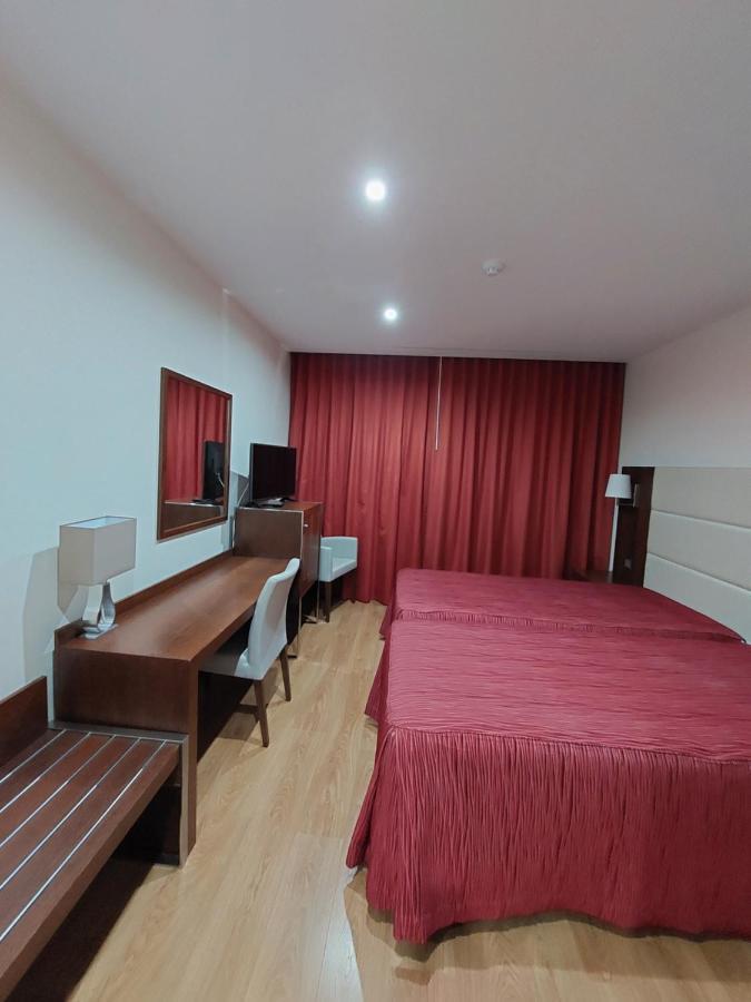 Hotel Aguiar Da Pena วิลา โปวคา เด อาเกีย ภายนอก รูปภาพ