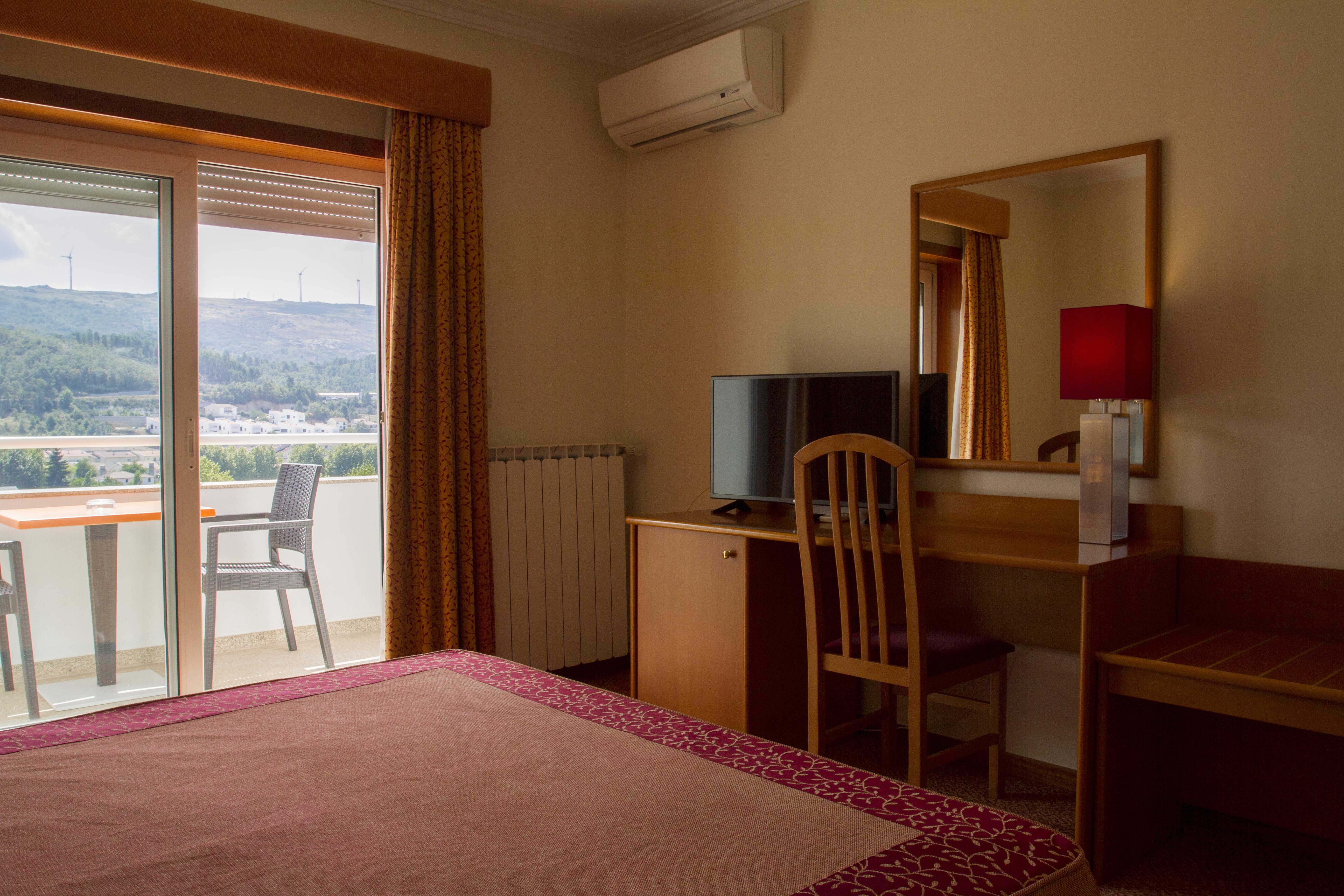 Hotel Aguiar Da Pena วิลา โปวคา เด อาเกีย ภายนอก รูปภาพ
