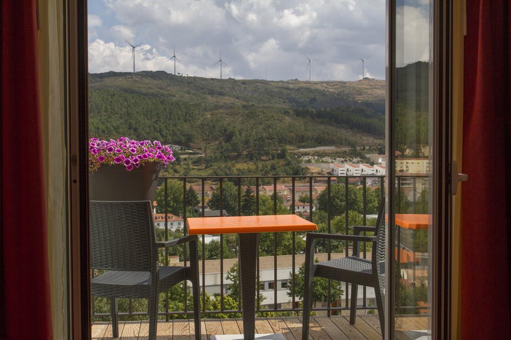 Hotel Aguiar Da Pena วิลา โปวคา เด อาเกีย ภายนอก รูปภาพ